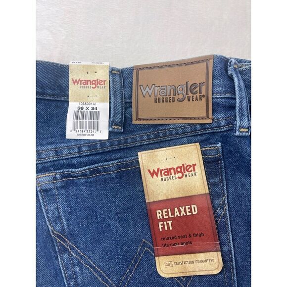 NWT Wrangler Straight Jeans Women's Size 36x34 Blue Denim Cotton Relaxed Fit - Picture 9 of 11